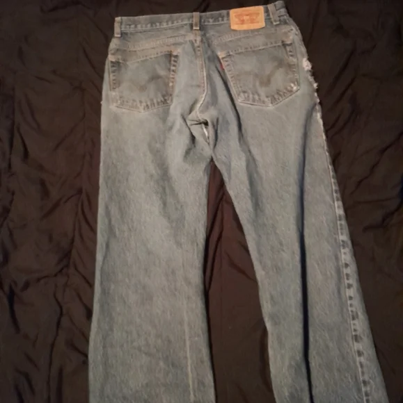 levis - Picture 2 of 2